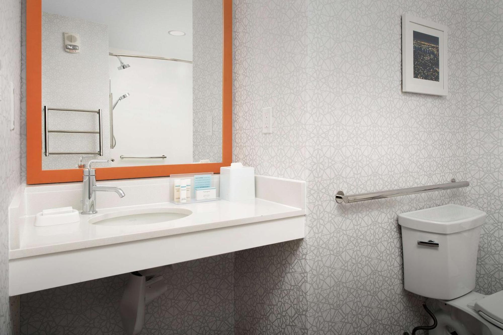 Hampton Inn Baltimore-Downtown-Convention Center Esterno foto